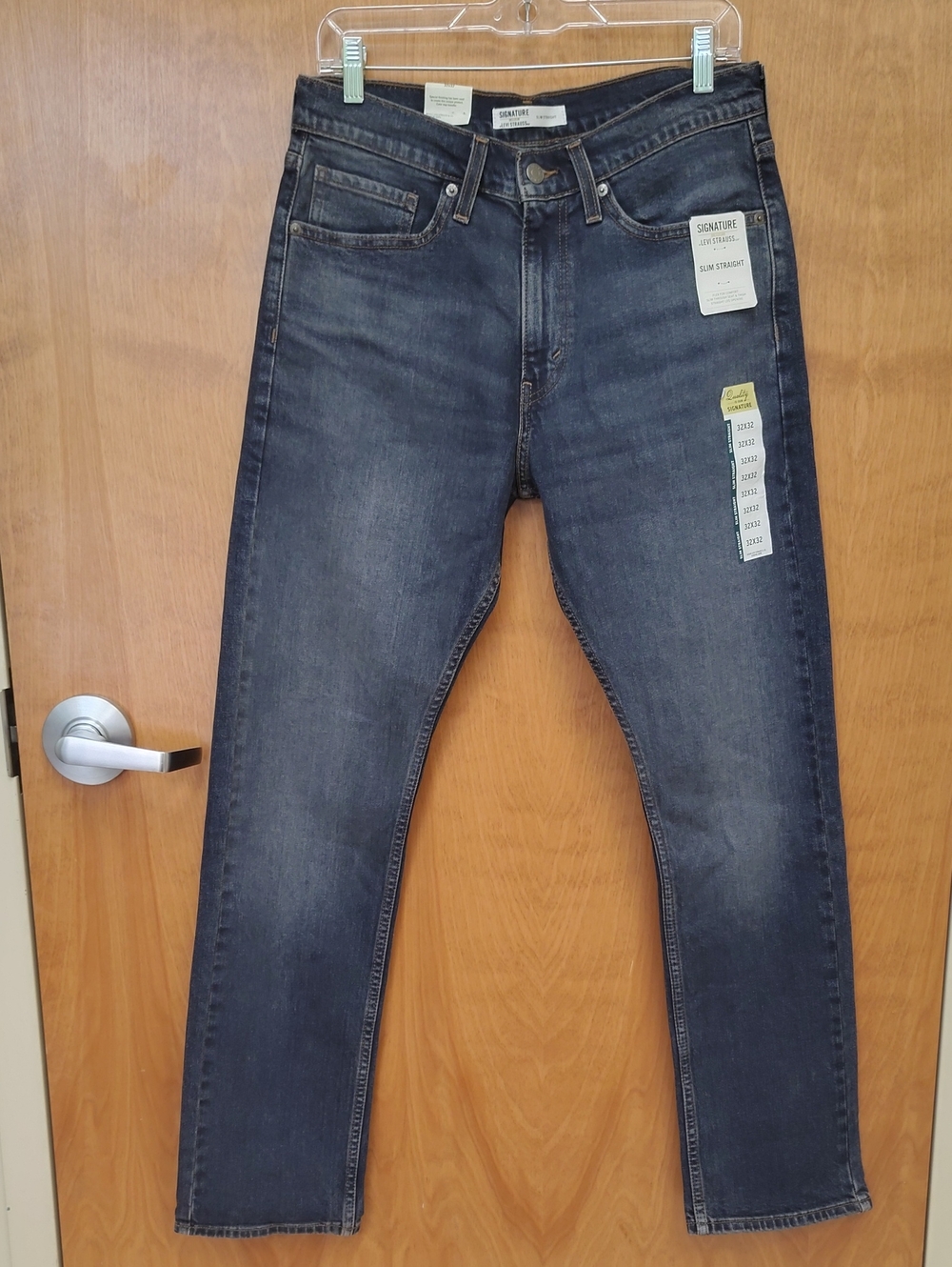 Levi Strauss Men’s Slim Straight Signature Gold Jeans